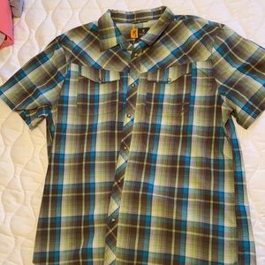 Men’s short sleeve button up NWT